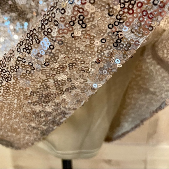 She + Sky Gold Sequin Halter Mini Dress Medium NWT - Picture 6 of 15